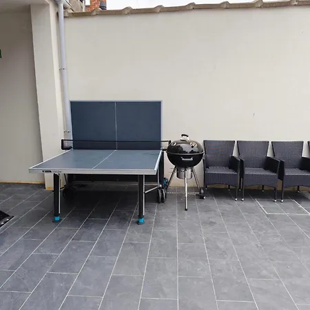 2-bedroom Air-conditioned With Terrace Apartment *